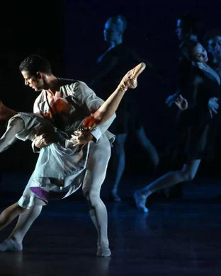 World Ballet Company: The Nutcracker with Live Orchestra